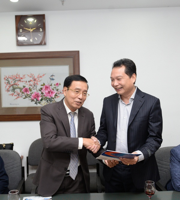 https://vinatex.com.vn/wp-content/uploads/2019/11/DSC_0022.jpg